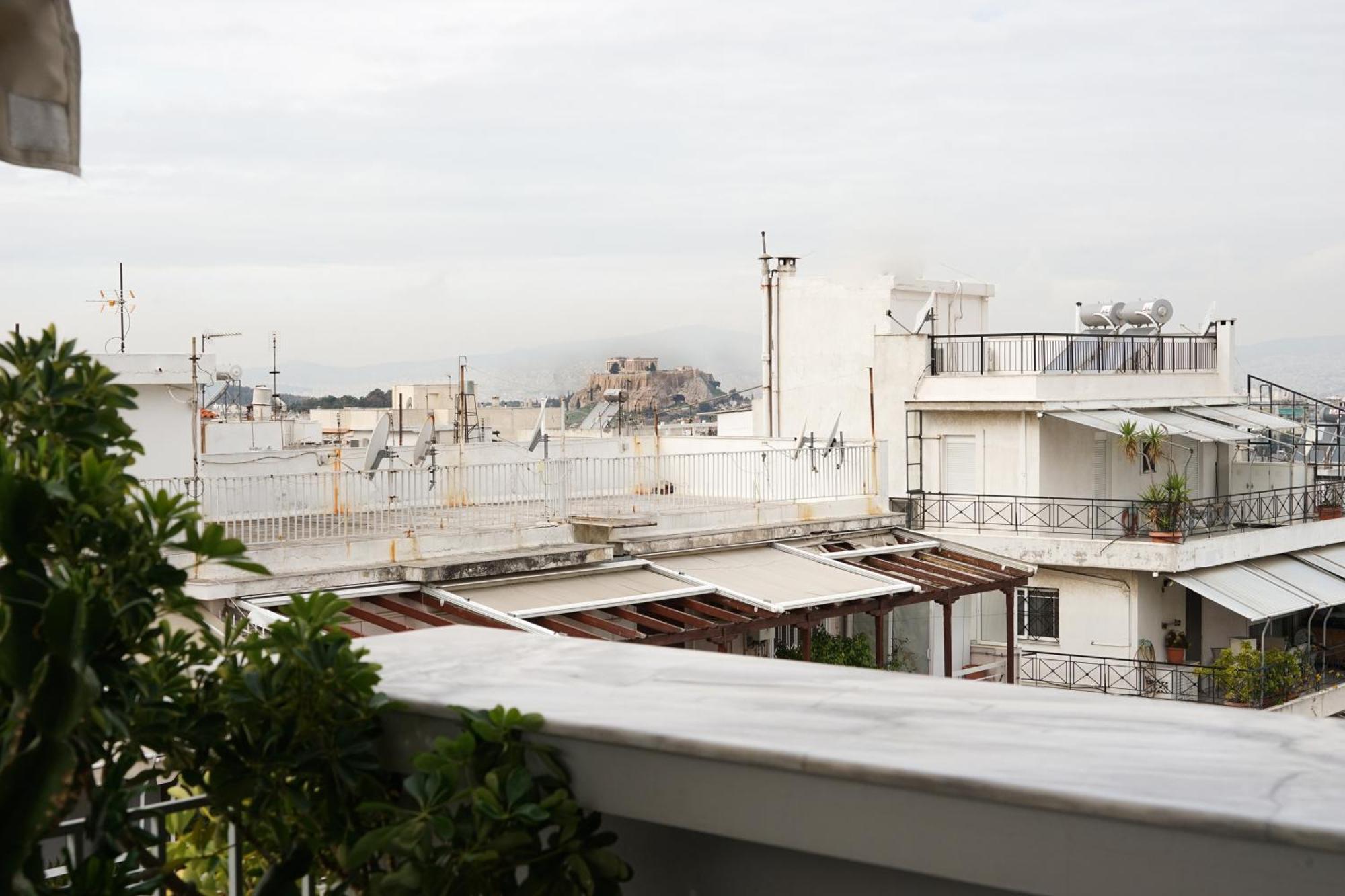 Small & Cozy With Acropolis & Lycabettus View Athen Exterior foto